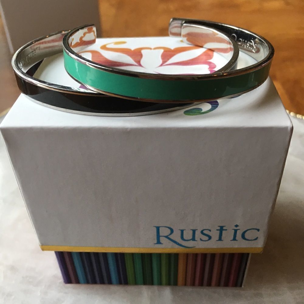 RUSTIC CUFF Regifters